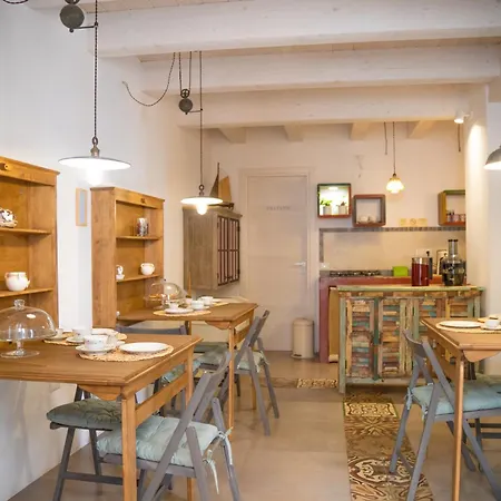 Terra - Stanza Poesia Alojamento de Acomodação e Pequeno-almoço Carloforte (Isola di San Pietro)