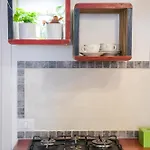 Terra - Stanza Poesia Bed and Breakfast 3*